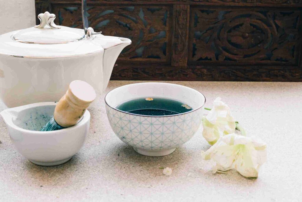 two bowl of jasmine tea for answer of what is the tea used in chinese restaurants
